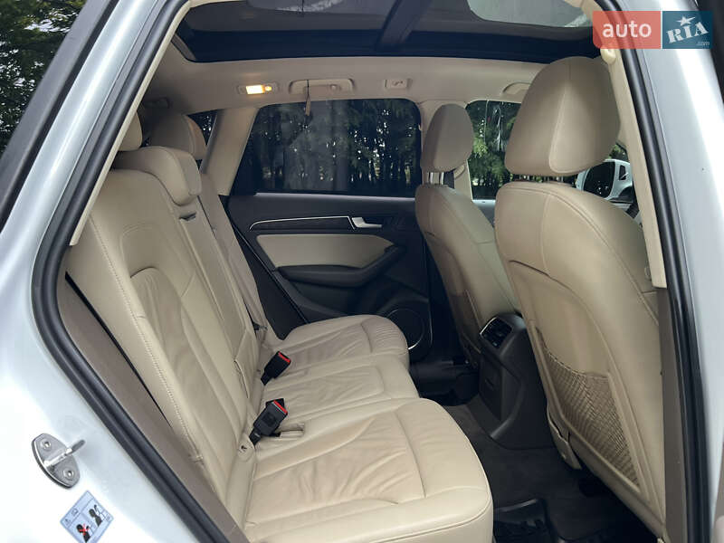 Внедорожник / Кроссовер Audi Q5 2014 в Львове