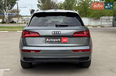 Внедорожник / Кроссовер Audi Q5 2020 в 