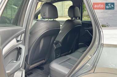Внедорожник / Кроссовер Audi Q5 2020 в 