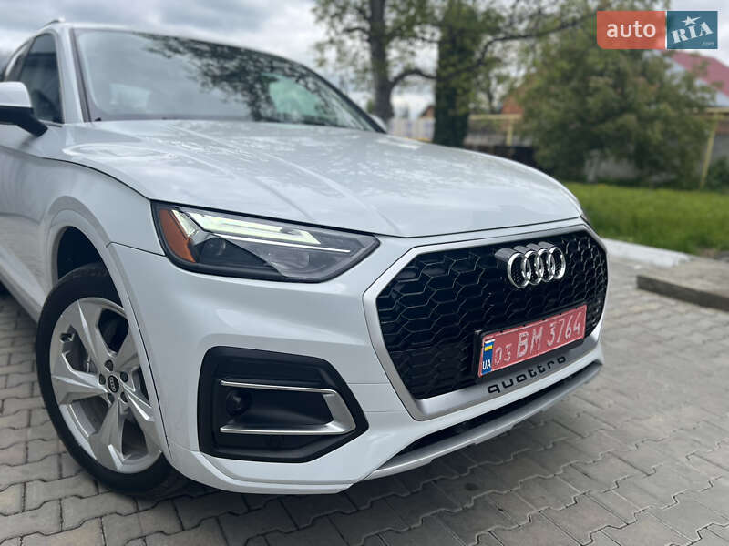 Позашляховик / Кросовер Audi Q5 2021 в Стрию