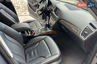 Внедорожник / Кроссовер Audi Q5 2016 в 