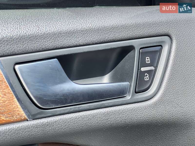 Позашляховик / Кросовер Audi Q5 2013 в Києві