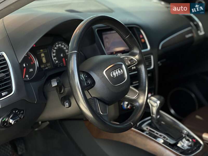 Позашляховик / Кросовер Audi Q5 2013 в Києві
