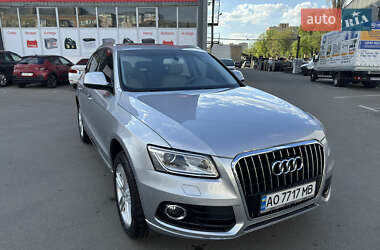 Внедорожник / Кроссовер Audi Q5 2016 в 
