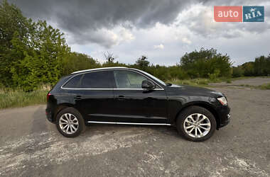 Позашляховик / Кросовер Audi Q5 2012 в 