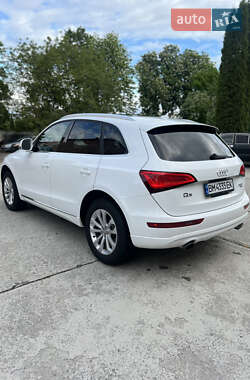 Внедорожник / Кроссовер Audi Q5 2013 в 