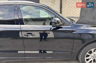 Внедорожник / Кроссовер Audi Q5 2010 в 