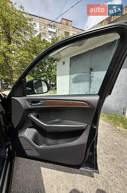 Внедорожник / Кроссовер Audi Q5 2010 в 