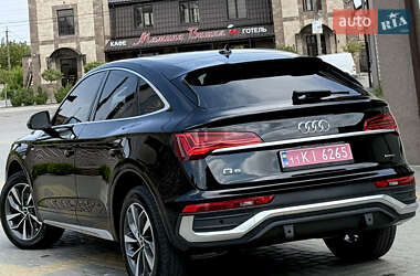 Внедорожник / Кроссовер Audi Q5 2022 в 