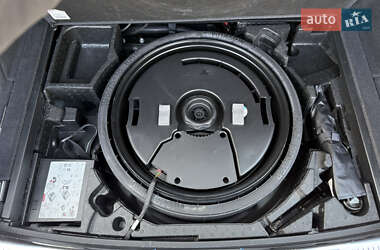 Внедорожник / Кроссовер Audi Q5 2022 в 