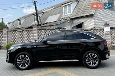 Внедорожник / Кроссовер Audi Q5 2022 в 
