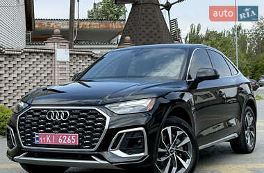 Внедорожник / Кроссовер Audi Q5 2022 в 