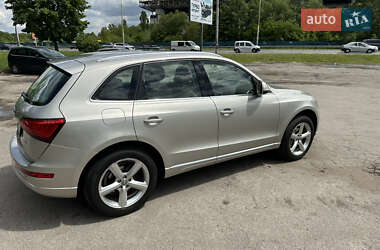 Внедорожник / Кроссовер Audi Q5 2012 в 