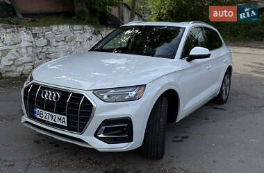 Внедорожник / Кроссовер Audi Q5 2023 в 