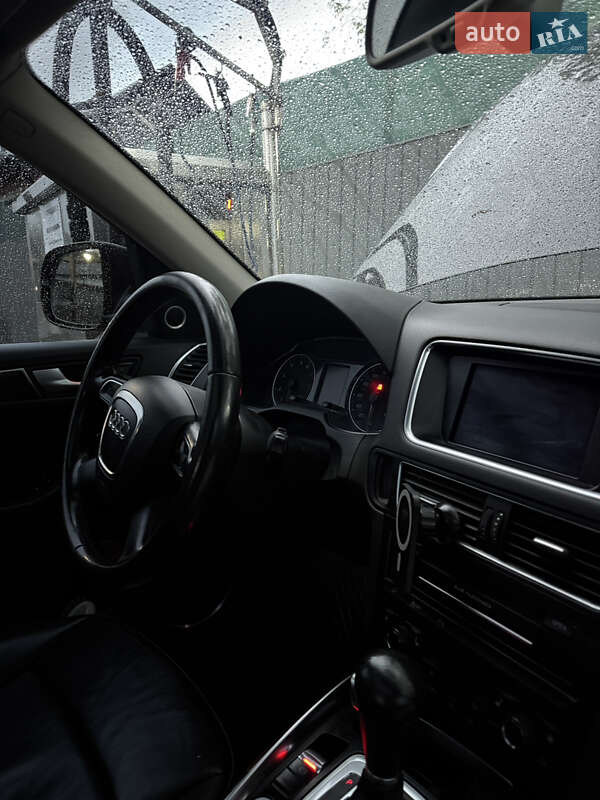 Внедорожник / Кроссовер Audi Q5 2012 в Ивано-Франковске