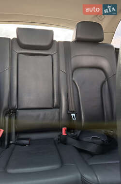 Внедорожник / Кроссовер Audi Q5 2012 в 