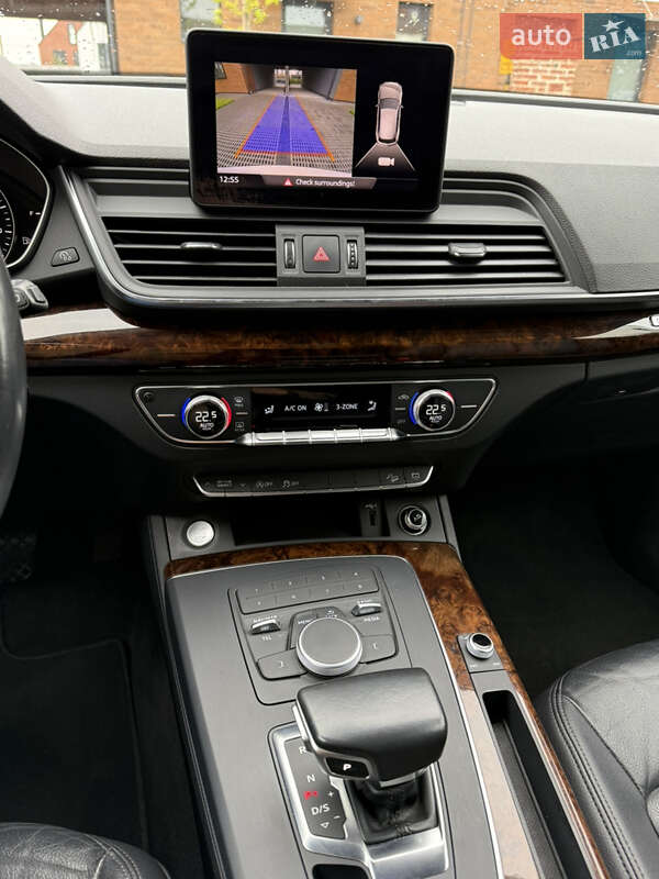 Позашляховик / Кросовер Audi Q5 2018 в Львові