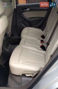 Внедорожник / Кроссовер Audi Q5 2015 в 