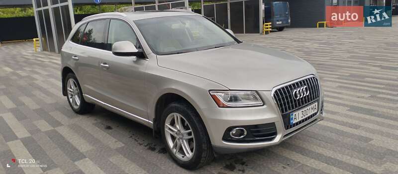 Позашляховик / Кросовер Audi Q5 2015 в Києві