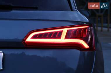 Внедорожник / Кроссовер Audi Q5 2018 в 