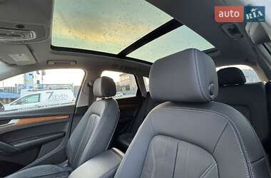 Внедорожник / Кроссовер Audi Q5 2021 в 