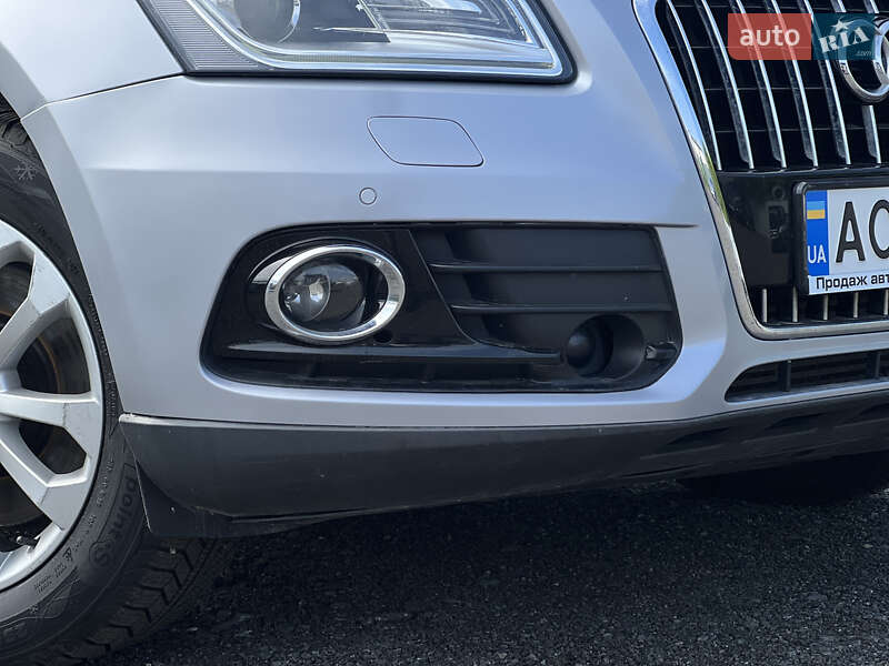 Внедорожник / Кроссовер Audi Q5 2014 в Ужгороде