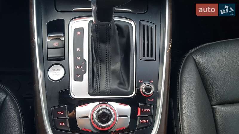 Внедорожник / Кроссовер Audi Q5 2015 в Городке