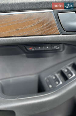 Внедорожник / Кроссовер Audi Q5 2013 в 