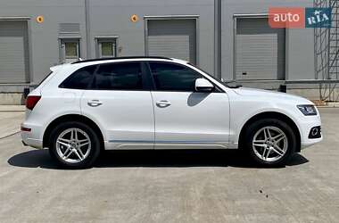 Позашляховик / Кросовер Audi Q5 2014 в 