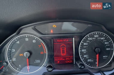 Внедорожник / Кроссовер Audi Q5 2010 в 