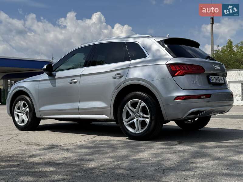 Внедорожник / Кроссовер Audi Q5 2019 в Киеве