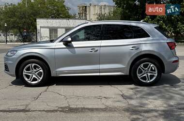 Внедорожник / Кроссовер Audi Q5 2019 в 