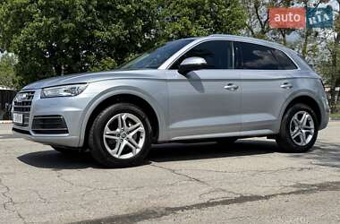 Внедорожник / Кроссовер Audi Q5 2019 в 