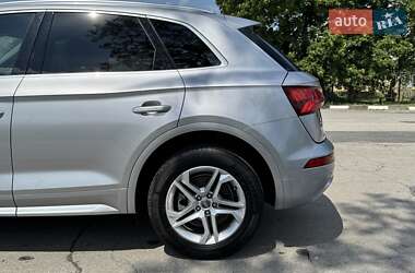 Внедорожник / Кроссовер Audi Q5 2019 в 