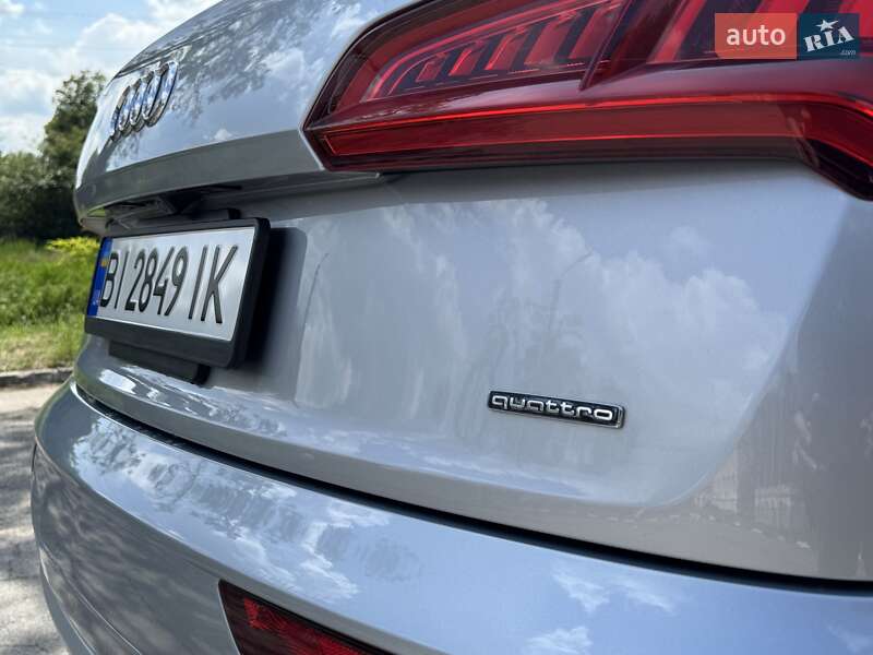 Внедорожник / Кроссовер Audi Q5 2019 в Киеве