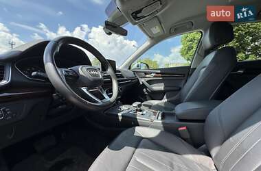 Внедорожник / Кроссовер Audi Q5 2019 в 