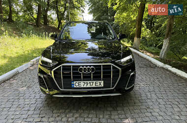 Позашляховик / Кросовер Audi Q5 2021 в 