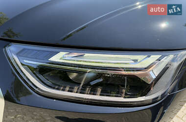 Позашляховик / Кросовер Audi Q5 2021 в 