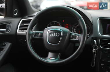 Внедорожник / Кроссовер Audi Q5 2012 в 