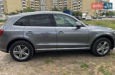 Внедорожник / Кроссовер Audi Q5 2014 в 