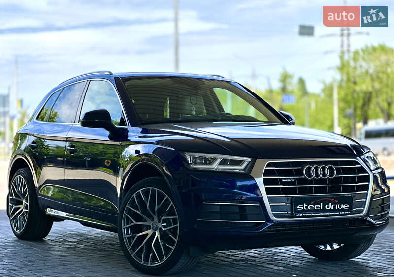 Внедорожник / Кроссовер Audi Q5 2017 в Николаеве