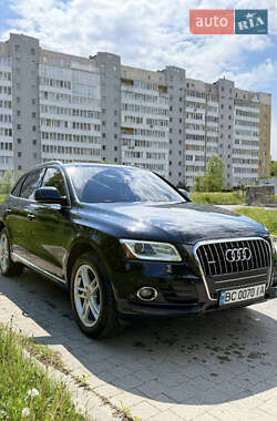 Внедорожник / Кроссовер Audi Q5 2016 в 