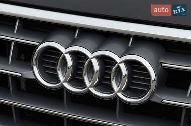 Внедорожник / Кроссовер Audi Q5 2018 в 