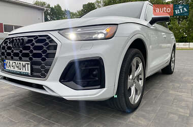 Внедорожник / Кроссовер Audi Q5 2021 в 