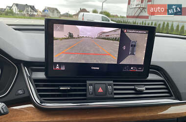 Внедорожник / Кроссовер Audi Q5 2021 в 