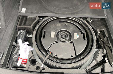 Внедорожник / Кроссовер Audi Q5 2021 в 