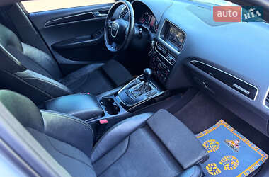 Внедорожник / Кроссовер Audi Q5 2010 в 