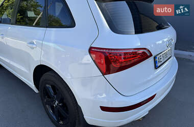 Внедорожник / Кроссовер Audi Q5 2010 в 