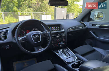 Внедорожник / Кроссовер Audi Q5 2010 в 
