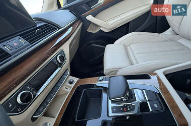 Внедорожник / Кроссовер Audi Q5 2023 в 